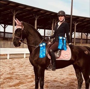 Meet your Posher, Anna